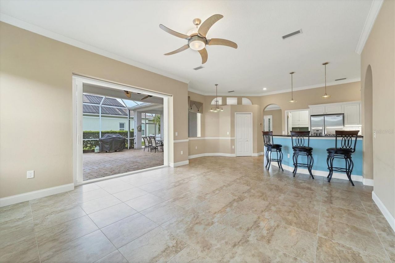 11709 Clubhouse Drive, Lakewood Ranch, FL 34202 Photo