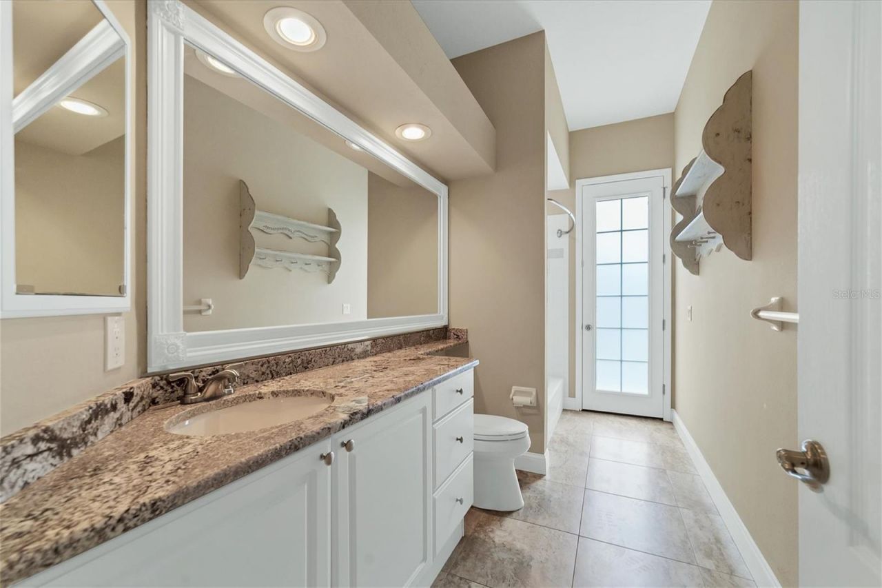 11709 Clubhouse Drive, Lakewood Ranch, FL 34202 Photo