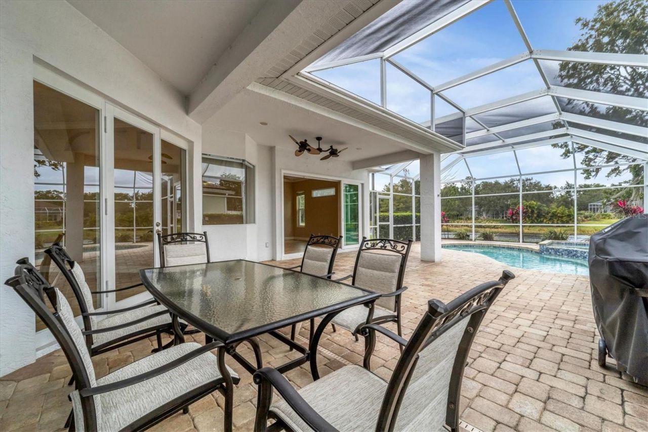 11709 Clubhouse Drive, Lakewood Ranch, FL 34202 Photo