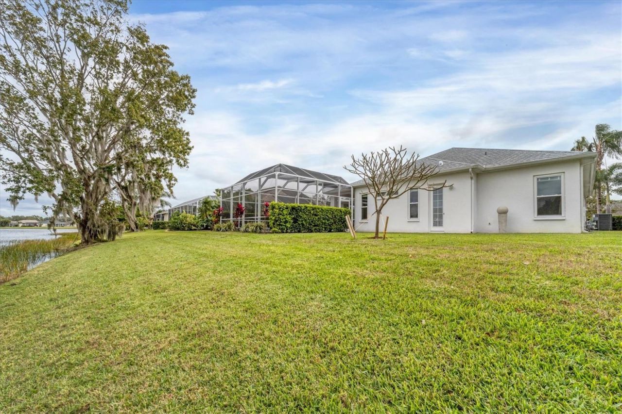 11709 Clubhouse Drive, Lakewood Ranch, FL 34202 Photo