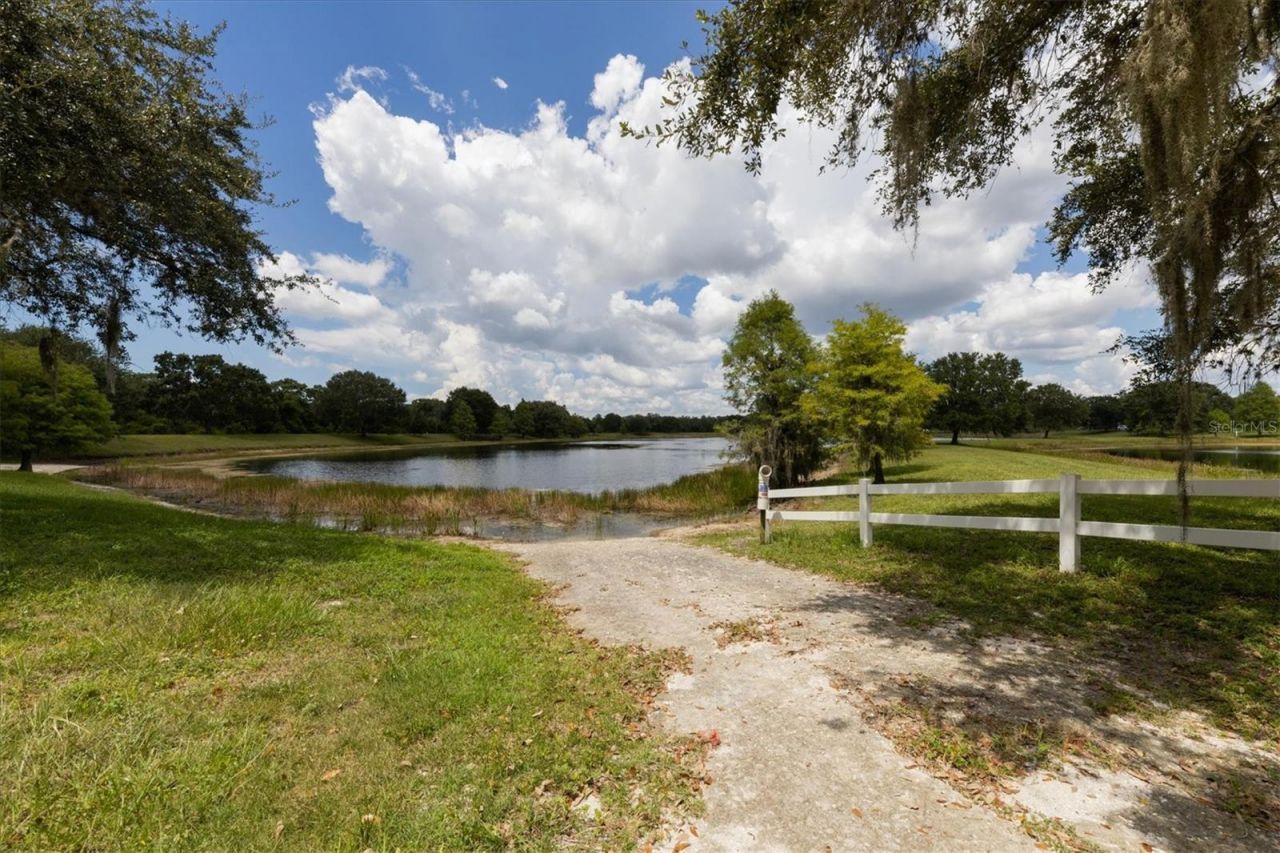 11709 Clubhouse Drive, Lakewood Ranch, FL 34202 Photo