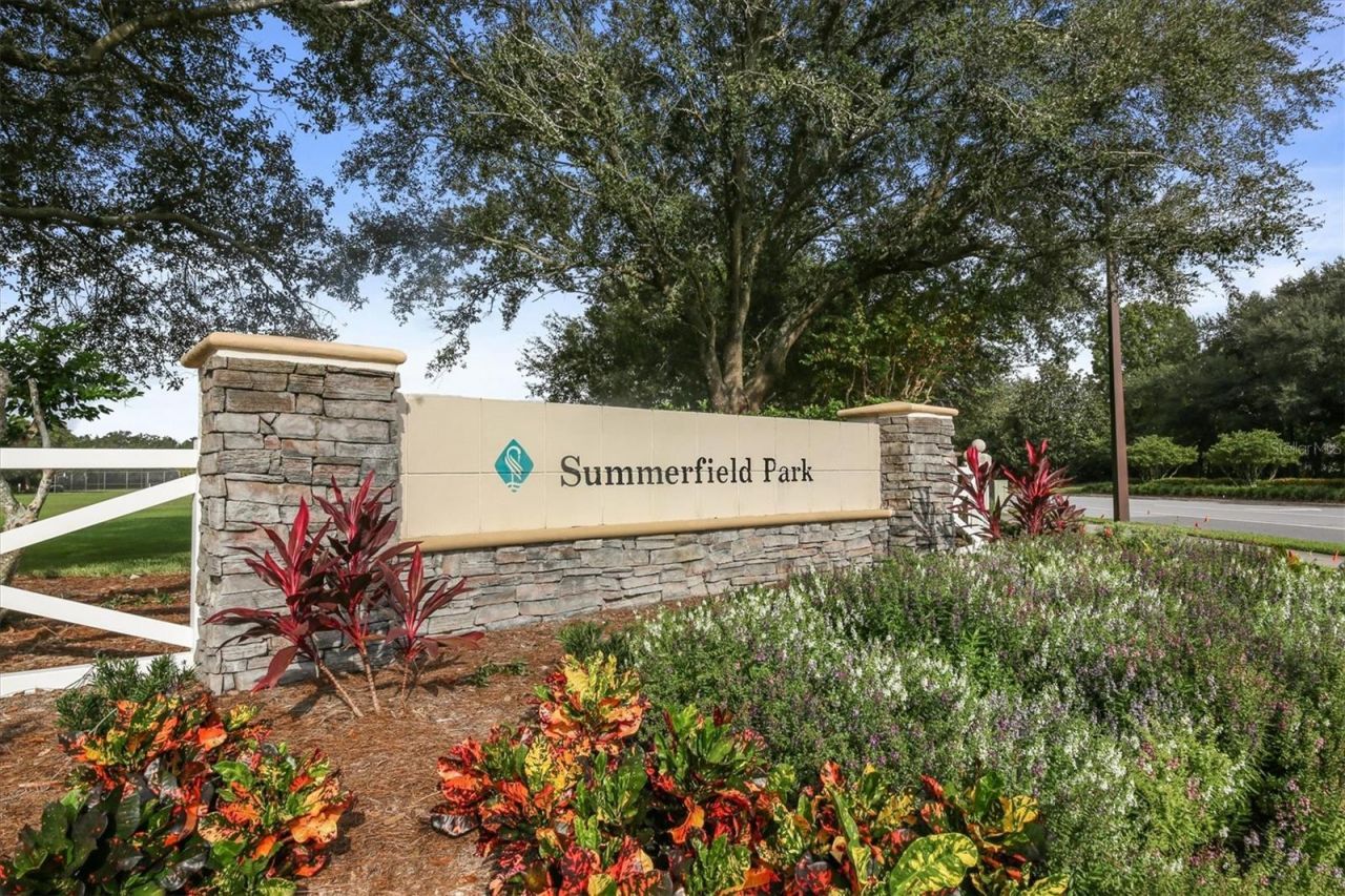 11709 Clubhouse Drive, Lakewood Ranch, FL 34202 Photo