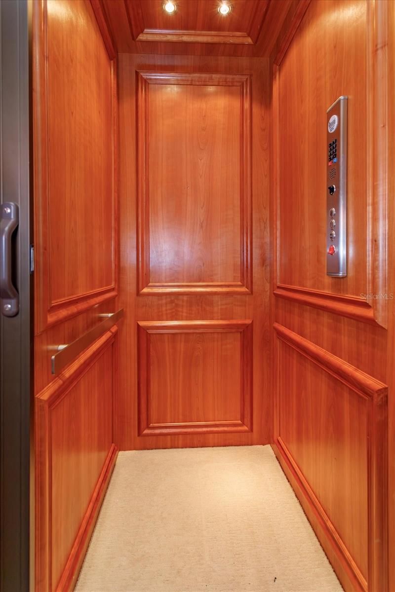 5719 Emerson Pointe Way, Orlando, FL 32819 Photo