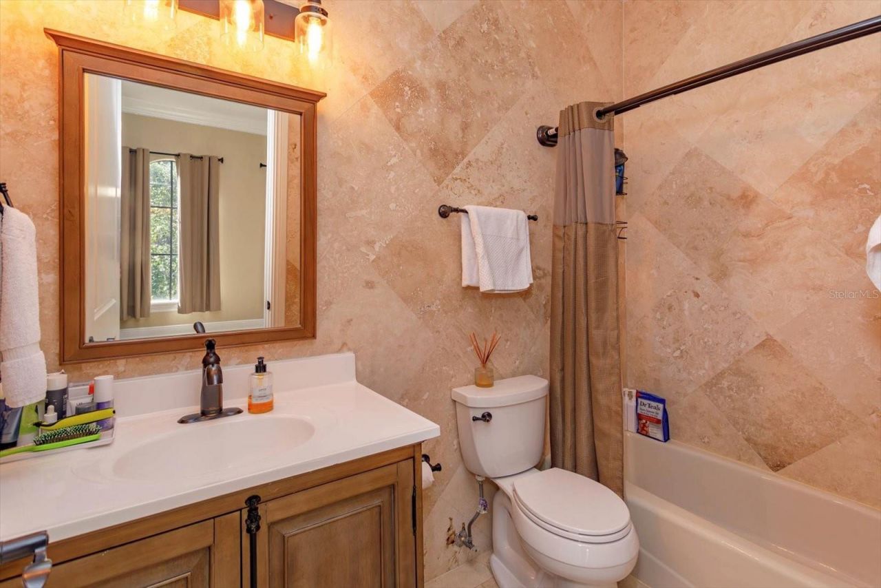 5719 Emerson Pointe Way, Orlando, FL 32819 Photo