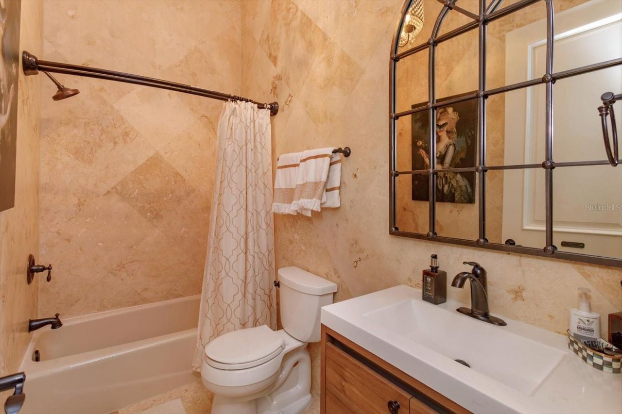 5719 Emerson Pointe Way, Orlando, FL 32819 Photo