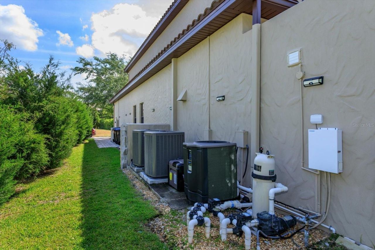 5719 Emerson Pointe Way, Orlando, FL 32819 Photo