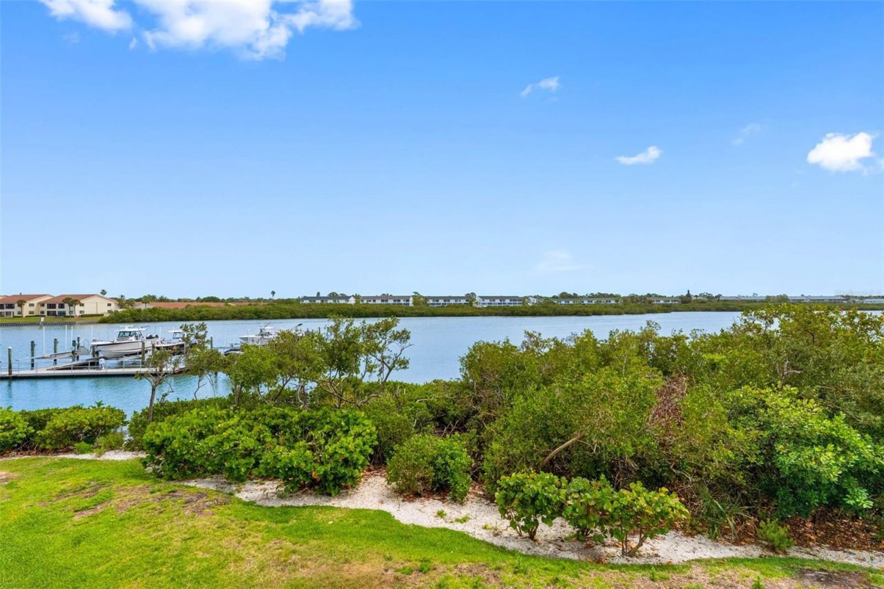 19915 Gulf Boulevard, Unit 806, Indian Shores, FL 33785 Photo