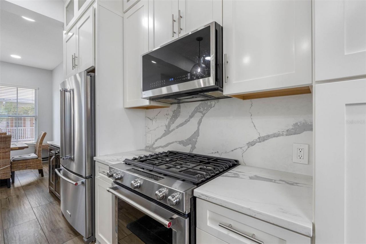 19915 Gulf Boulevard, Unit 806, Indian Shores, FL 33785 Photo