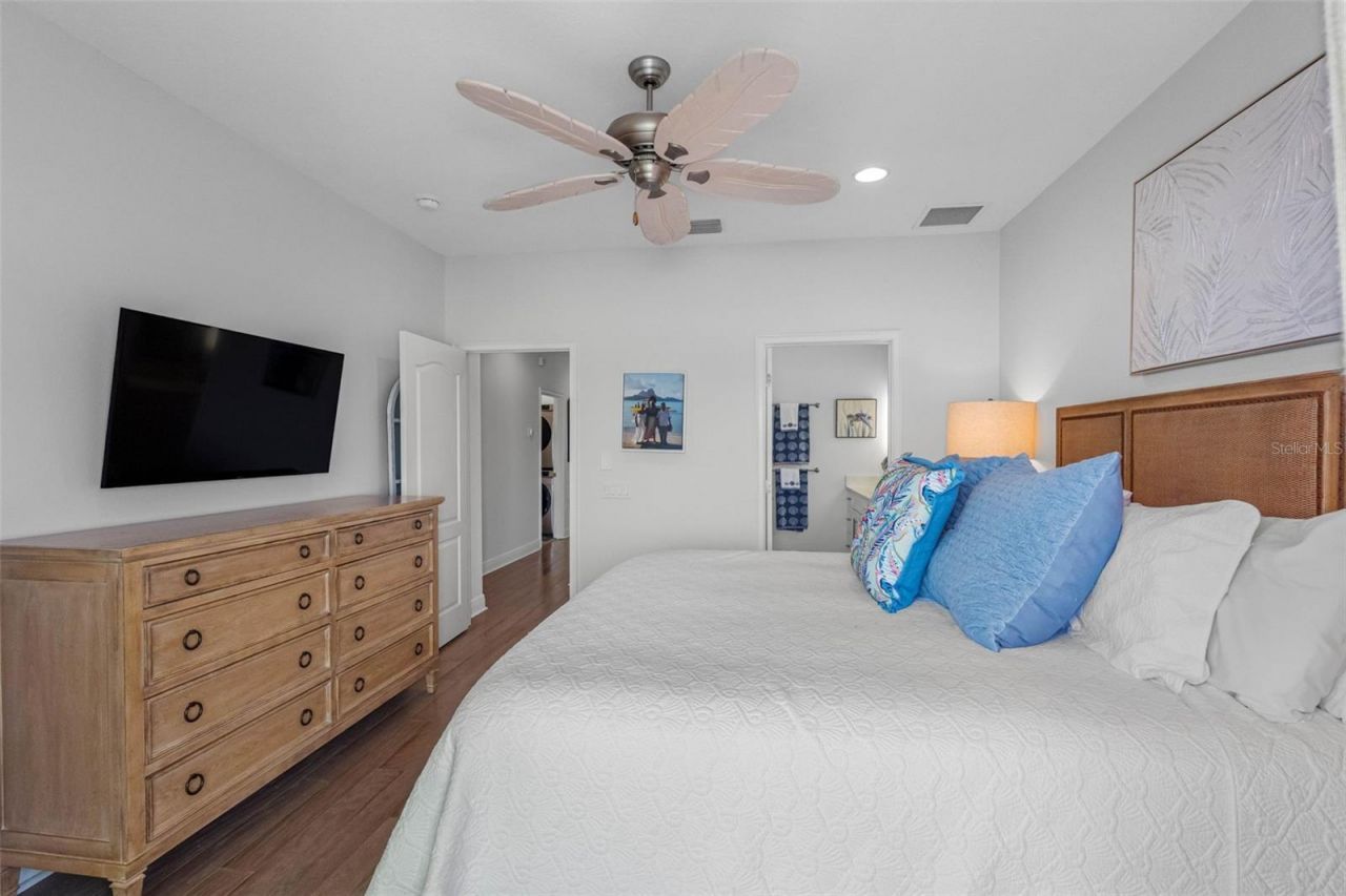 19915 Gulf Boulevard, Unit 806, Indian Shores, FL 33785 Photo