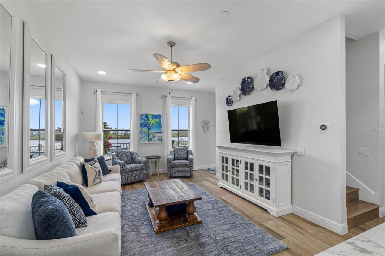 19915 Gulf Boulevard, Unit 806, Indian Shores, FL 33785 Photo