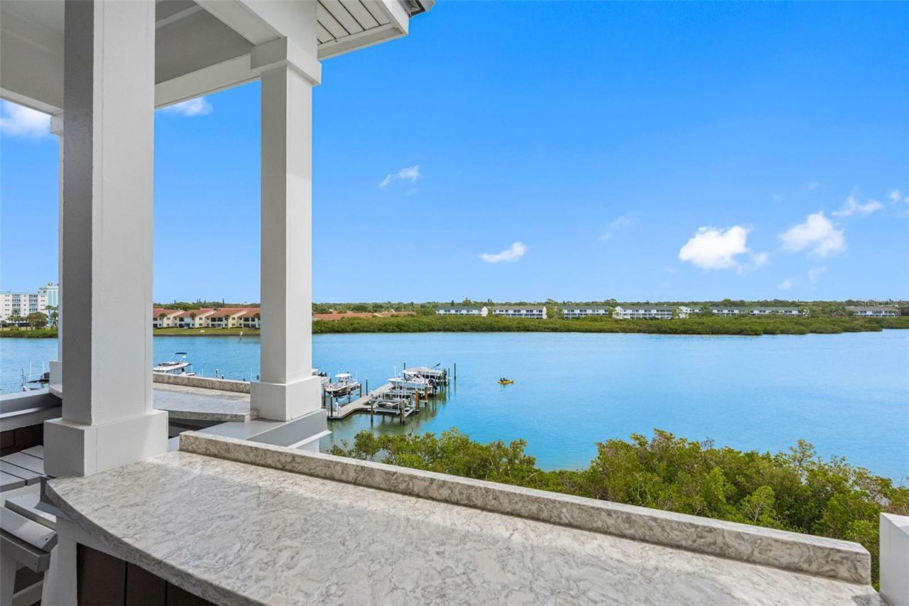 19915 Gulf Boulevard, Unit 806, Indian Shores, FL 33785 Photo