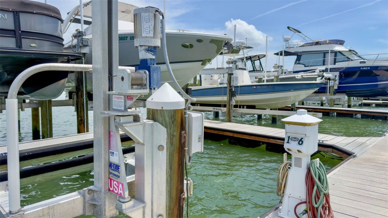 19915 Gulf Boulevard, Unit 806, Indian Shores, FL 33785 Photo