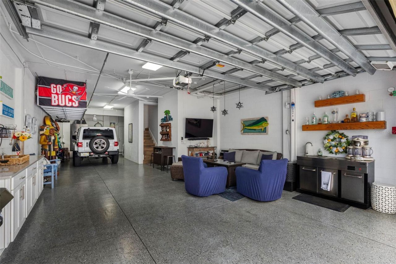 19915 Gulf Boulevard, Unit 806, Indian Shores, FL 33785 Photo