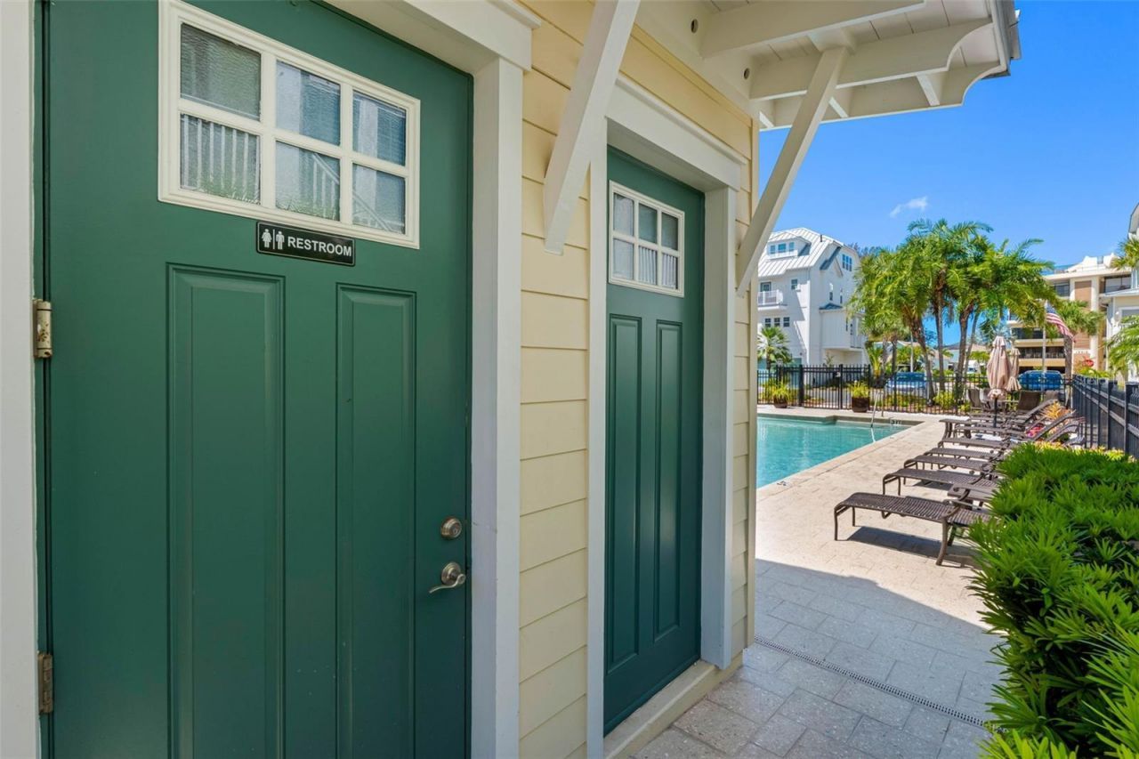 19915 Gulf Boulevard, Unit 806, Indian Shores, FL 33785 Photo