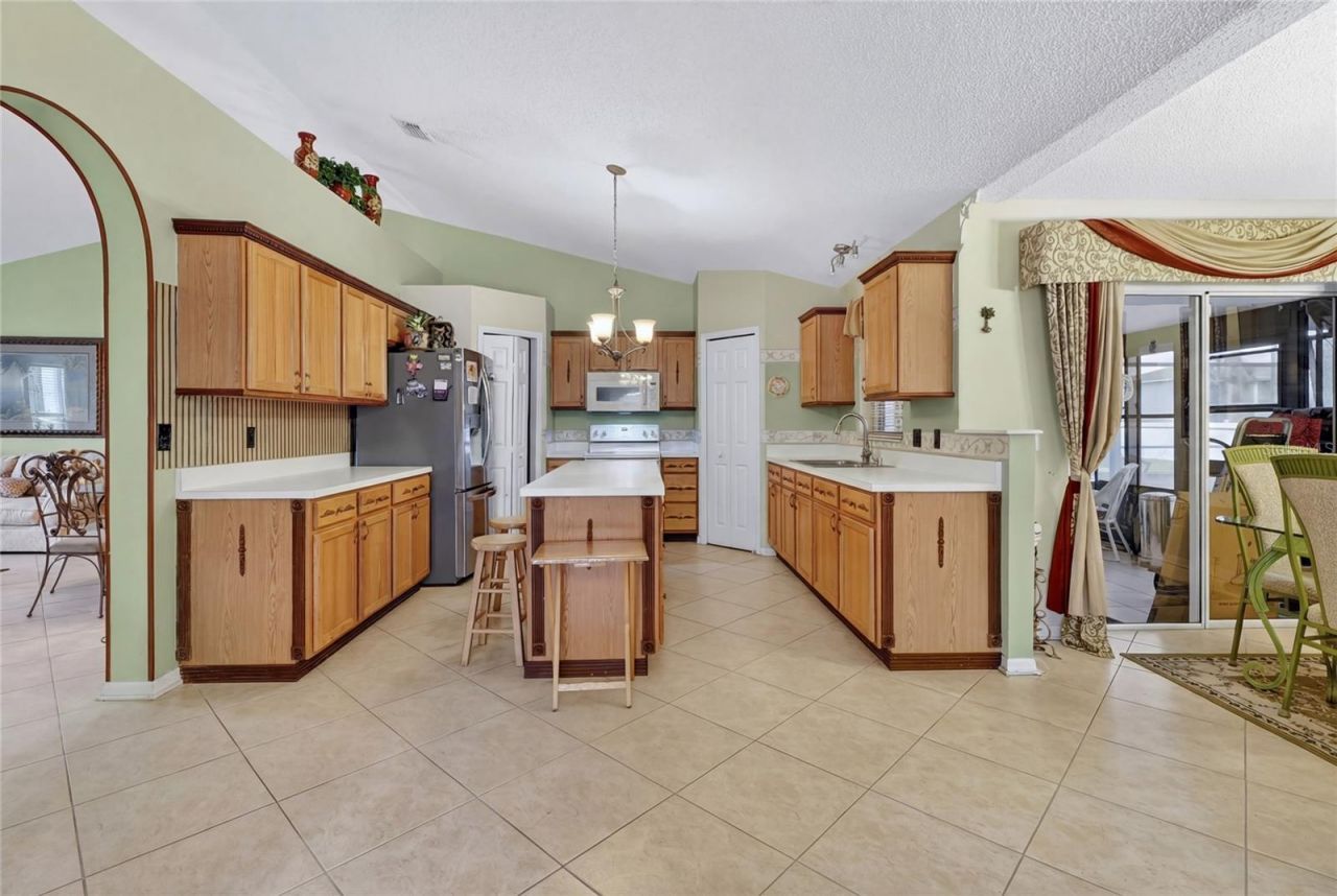 1912 Lakeview Place , Kissimmee, FL 34759 Photo