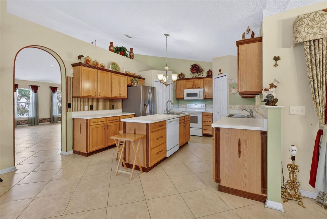 1912 Lakeview Place , Kissimmee, FL 34759 Photo