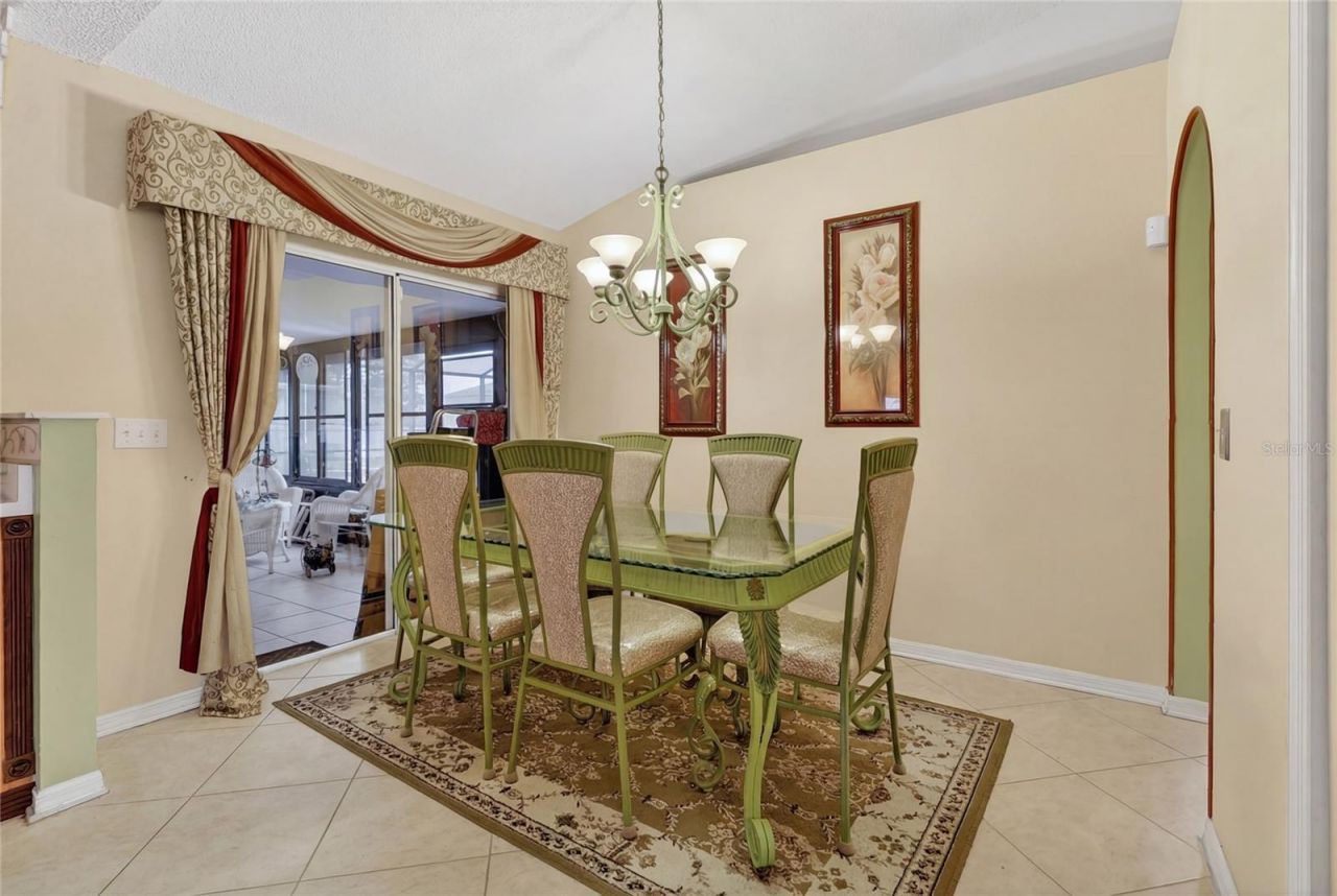 1912 Lakeview Place , Kissimmee, FL 34759 Photo