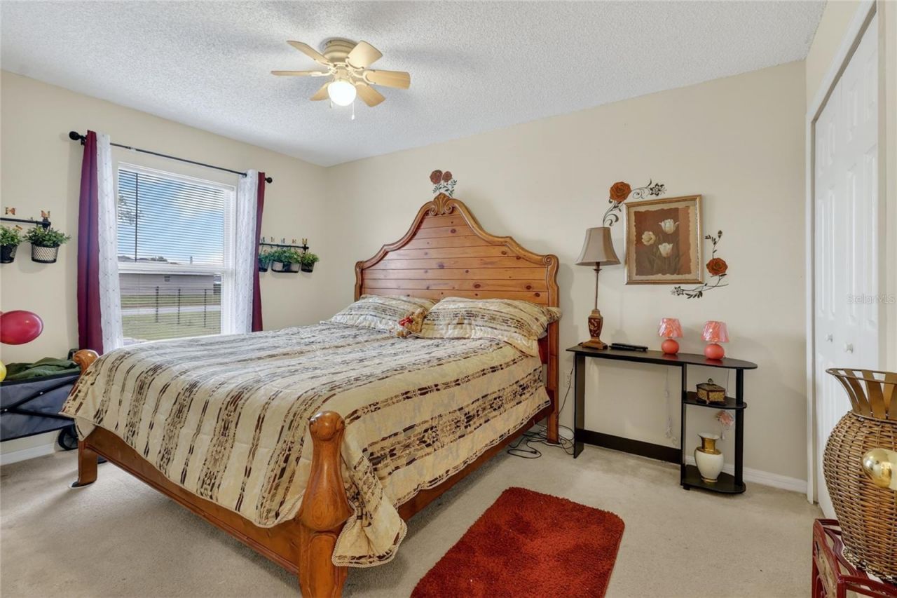 1912 Lakeview Place , Kissimmee, FL 34759 Photo