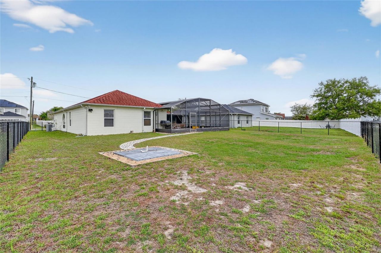 1912 Lakeview Place , Kissimmee, FL 34759 Photo