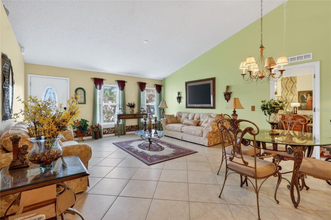 1912 Lakeview Place , Kissimmee, FL 34759 Photo