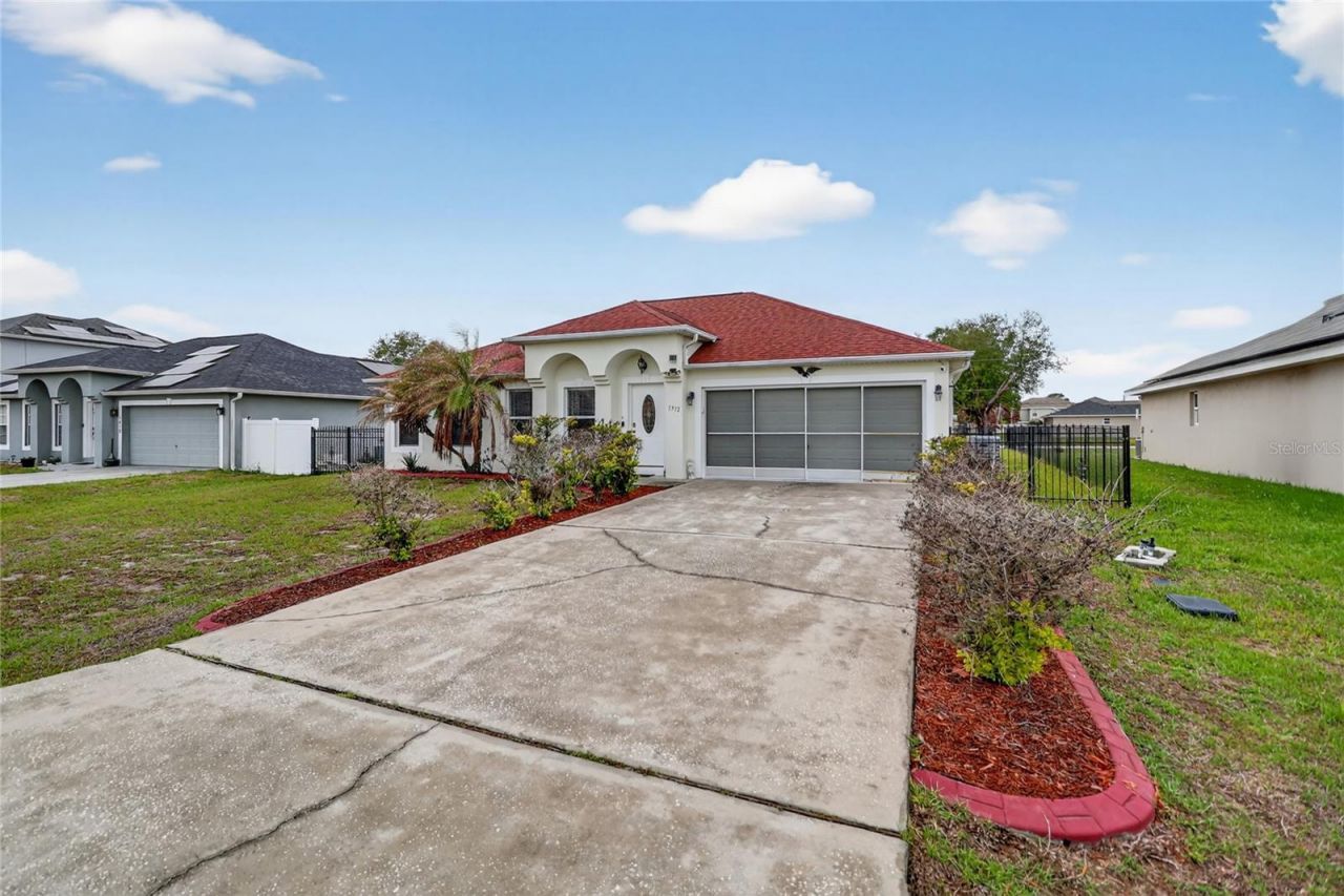 1912 Lakeview Place , Kissimmee, FL 34759 Photo