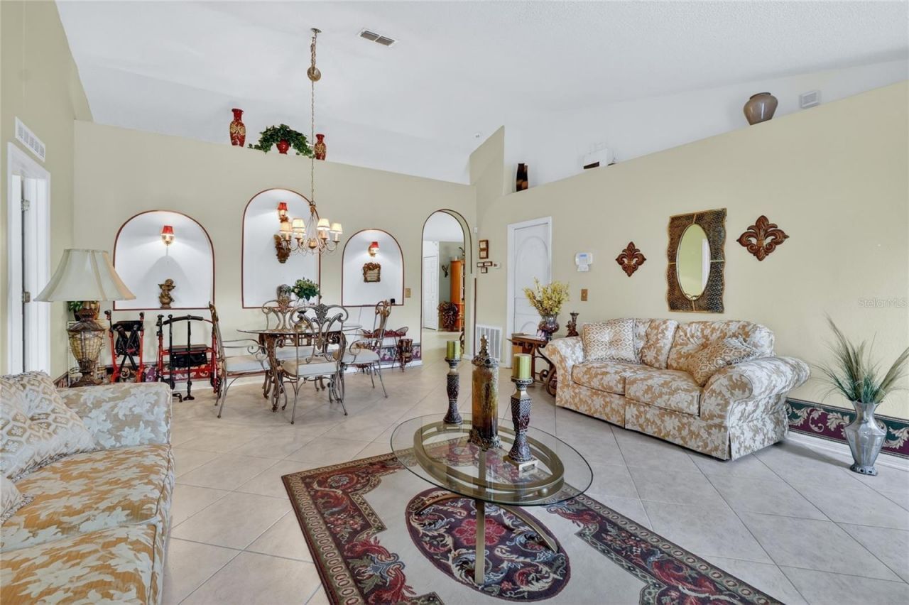 1912 Lakeview Place , Kissimmee, FL 34759 Photo