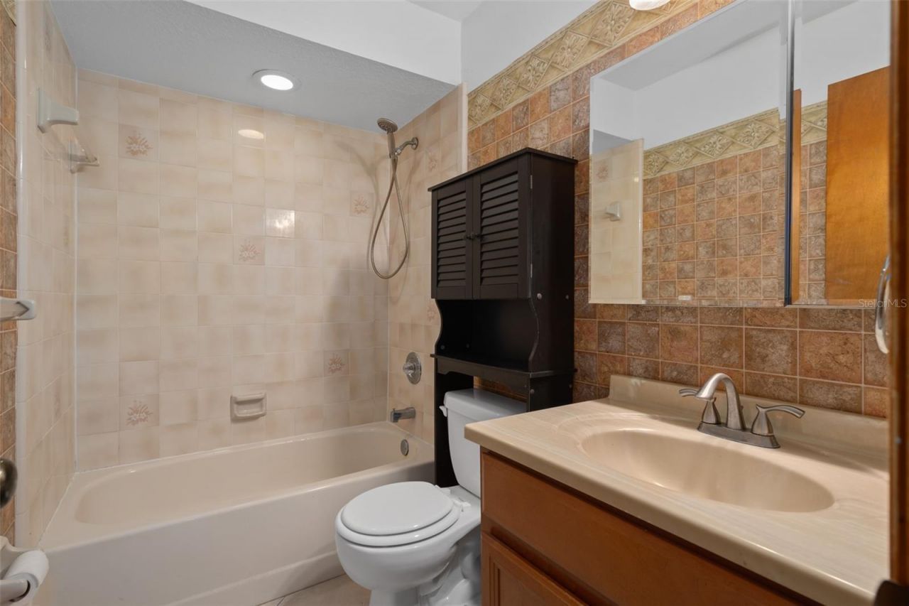 413 S Cumberland Avenue , Ocoee, FL 34761 Photo