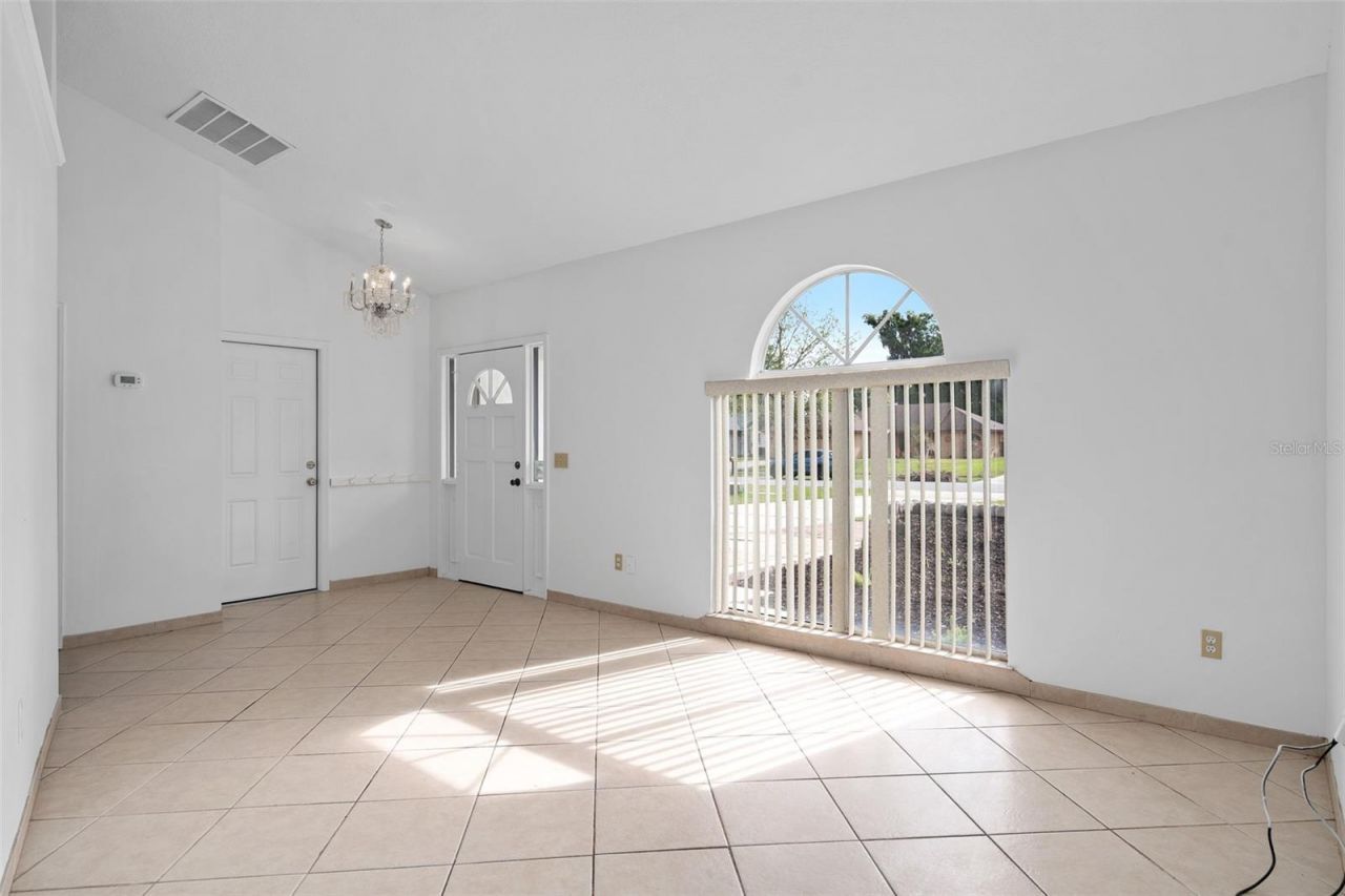 413 S Cumberland Avenue , Ocoee, FL 34761 Photo