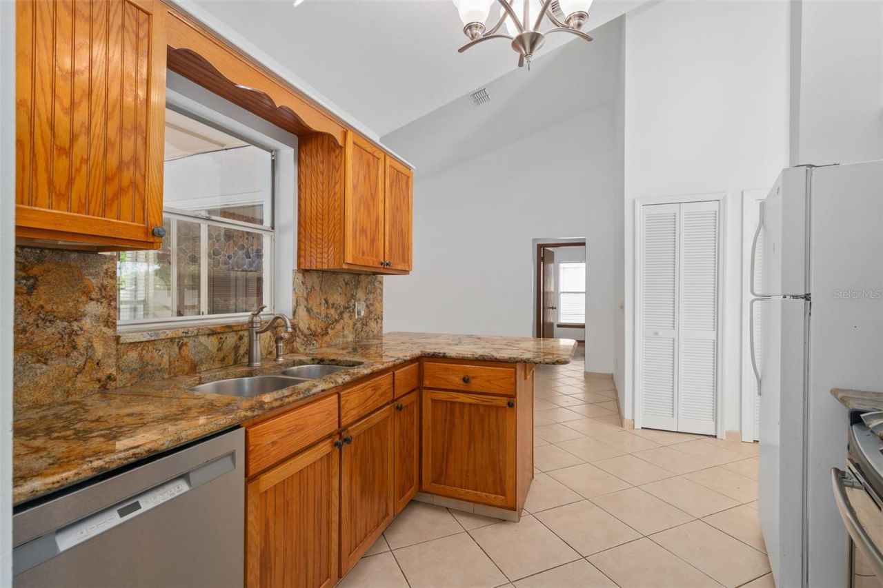 413 S Cumberland Avenue , Ocoee, FL 34761 Photo