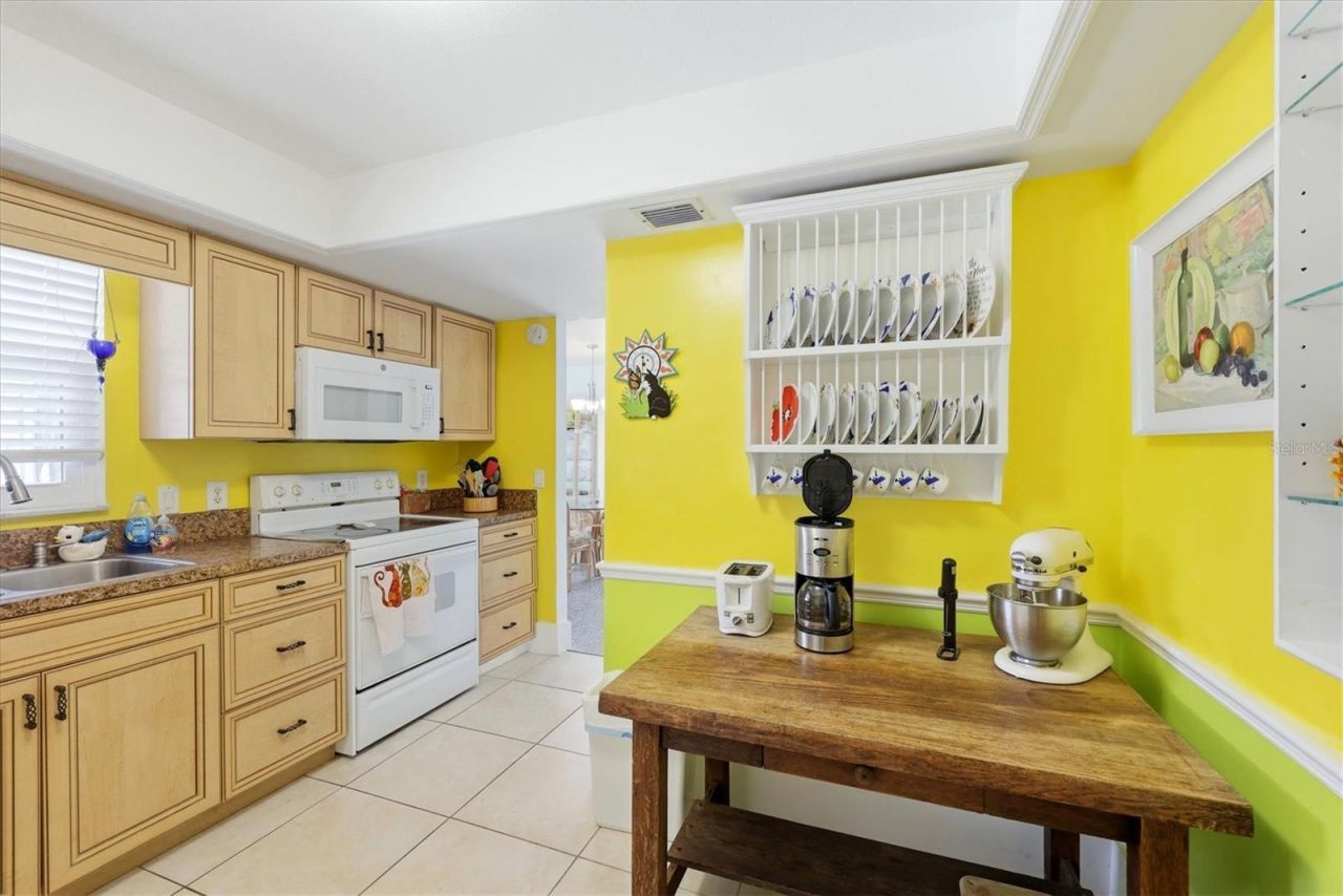 12 Golfview Court , Rotonda West, FL 33947 Photo