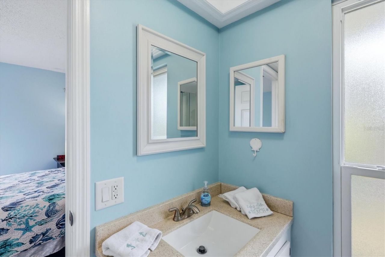 12 Golfview Court , Rotonda West, FL 33947 Photo