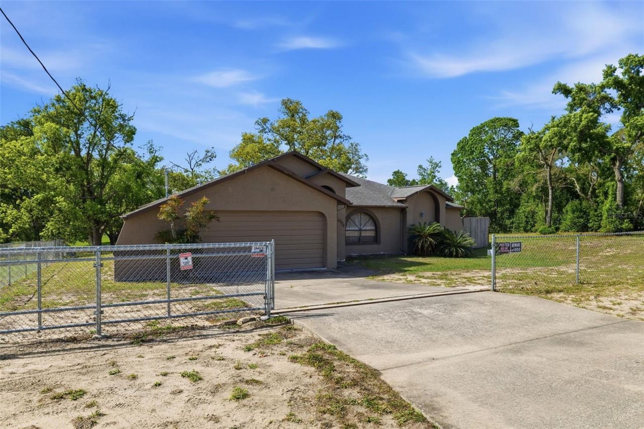 10464 Maderia Street, Spring Hill, FL 34608 Photo