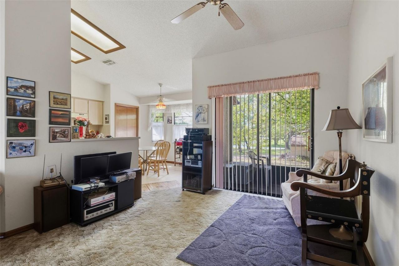 10464 Maderia Street, Spring Hill, FL 34608 Photo