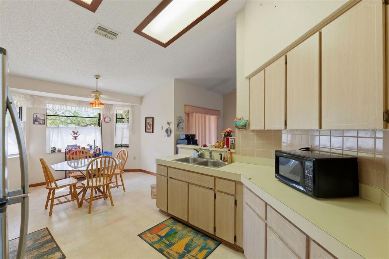 10464 Maderia Street, Spring Hill, FL 34608 Photo