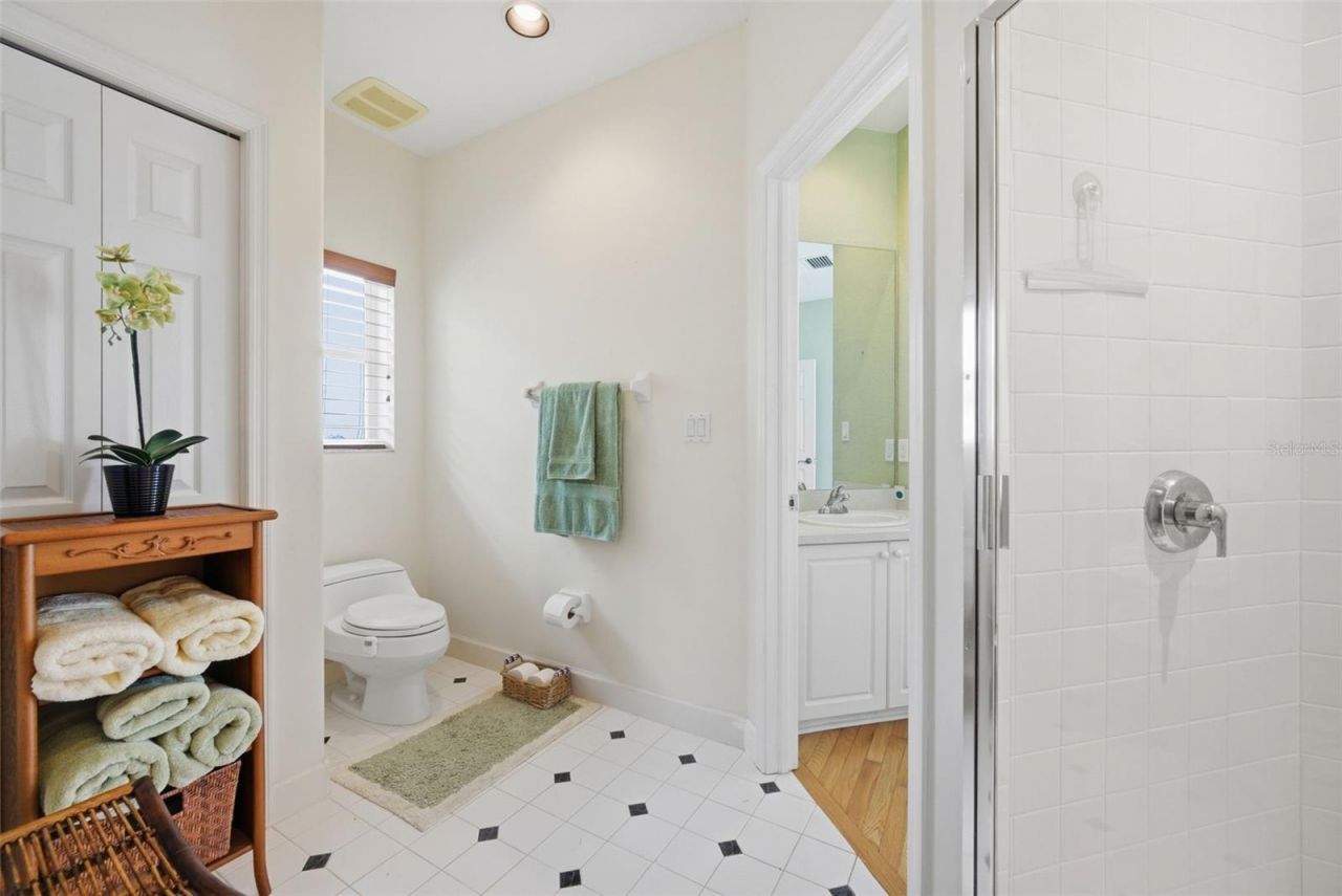 2017 Harbour Watch Circle, Tarpon Springs, FL 34689 Photo