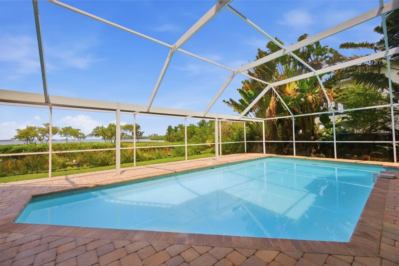 2017 Harbour Watch Circle, Tarpon Springs, FL 34689 Photo