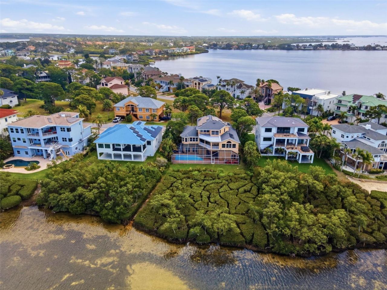 2017 Harbour Watch Circle, Tarpon Springs, FL 34689 Photo