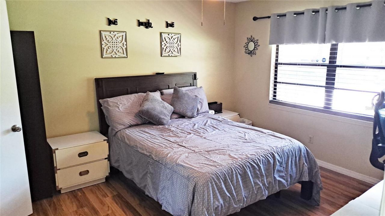 25930 Sackamaxon Drive , Sorrento, FL 32776 Photo