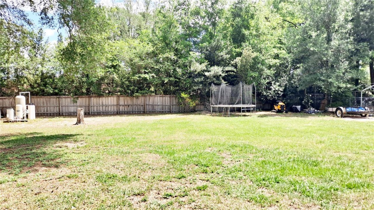 25930 Sackamaxon Drive , Sorrento, FL 32776 Photo