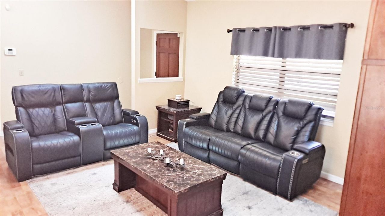 25930 Sackamaxon Drive , Sorrento, FL 32776 Photo