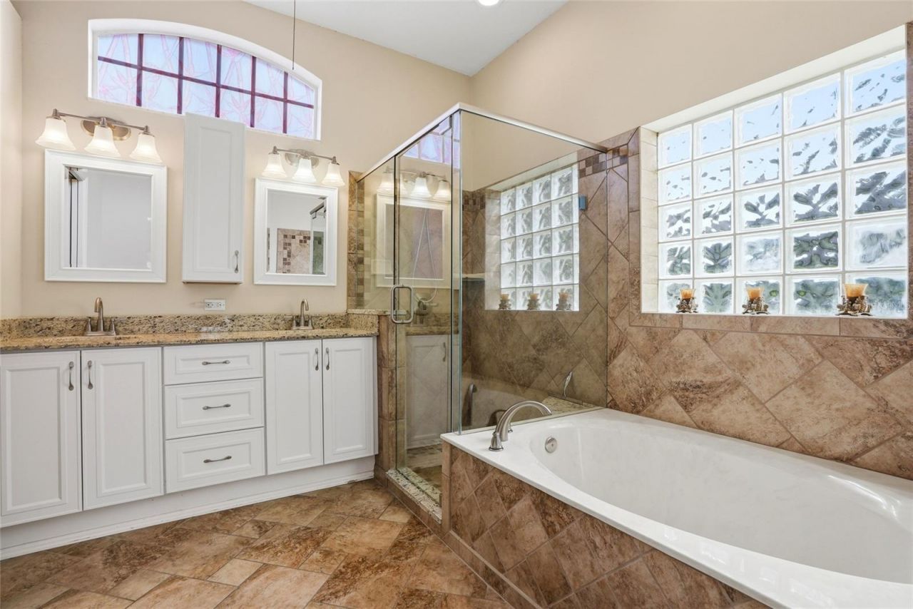 3440 Silverstone Court , Plant City, FL 33566 Photo