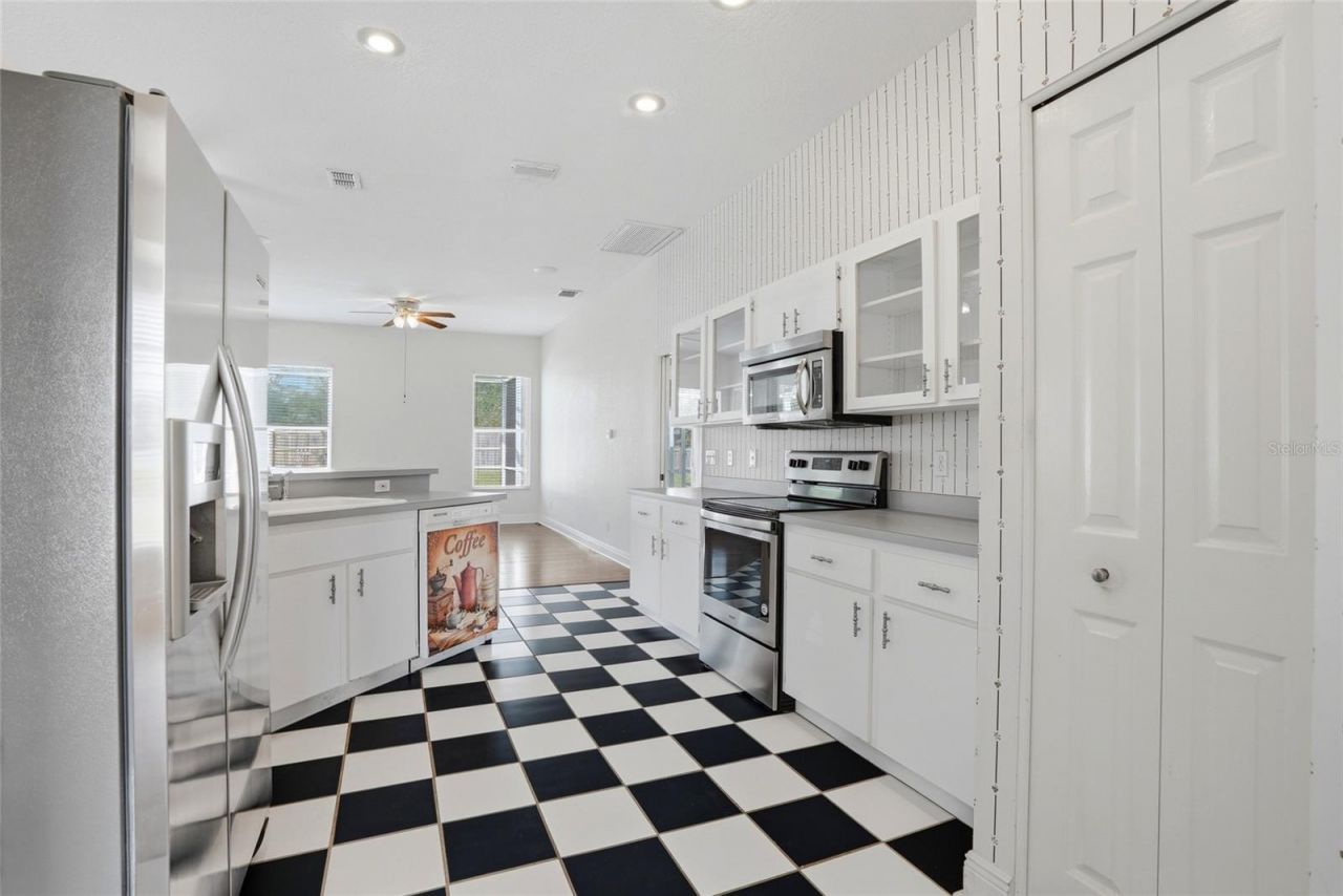 3440 Silverstone Court , Plant City, FL 33566 Photo