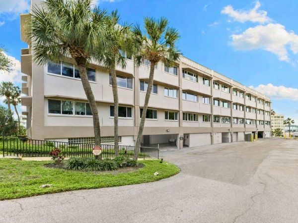 100 BLUFF VIEW DRIVE , Unit 207B, BELLEAIR BLUFFS, FL 33770