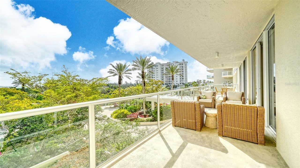 1800 Benjamin Franklin Drive, Unit B308, Sarasota, FL 34236 Photo