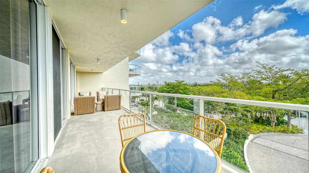 1800 Benjamin Franklin Drive, Unit B308, Sarasota, FL 34236 Photo