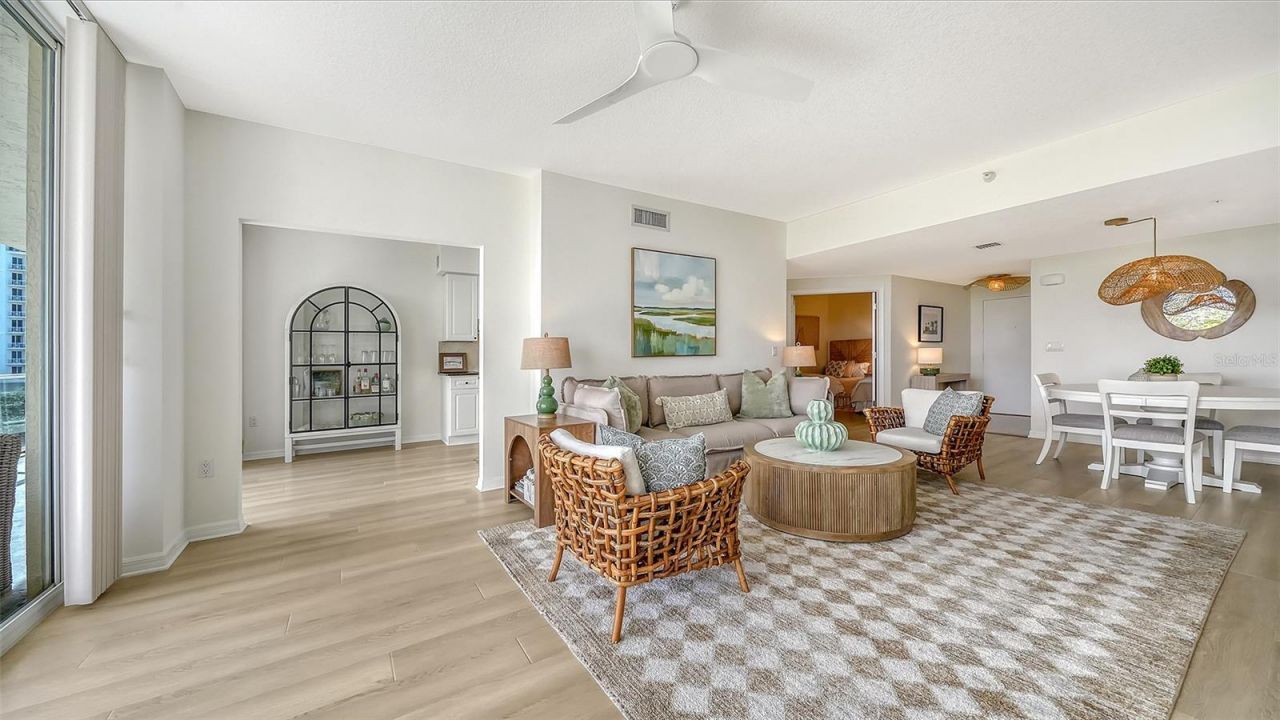 1800 Benjamin Franklin Drive, Unit B308, Sarasota, FL 34236 Photo