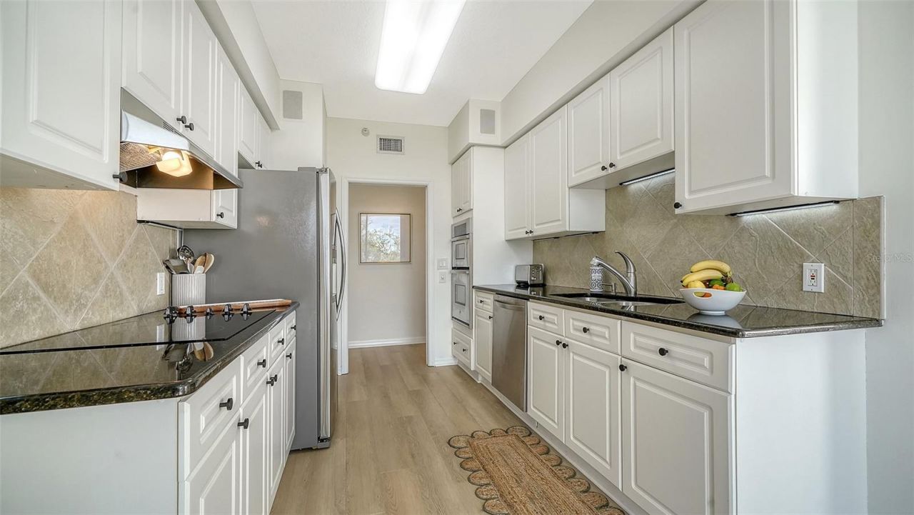 1800 Benjamin Franklin Drive, Unit B308, Sarasota, FL 34236 Photo