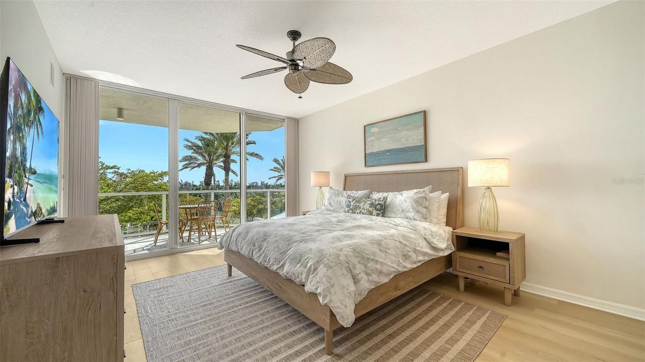 1800 Benjamin Franklin Drive, Unit B308, Sarasota, FL 34236 Photo