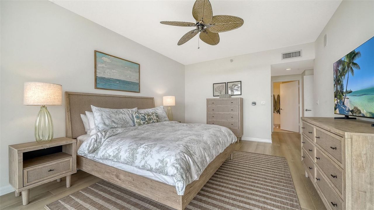 1800 Benjamin Franklin Drive, Unit B308, Sarasota, FL 34236 Photo