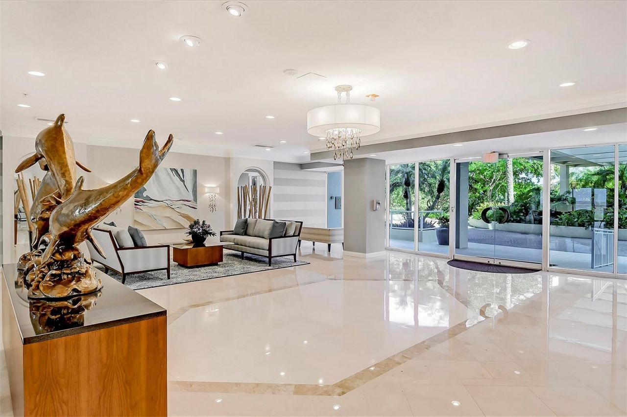 1800 Benjamin Franklin Drive, Unit B308, Sarasota, FL 34236 Photo